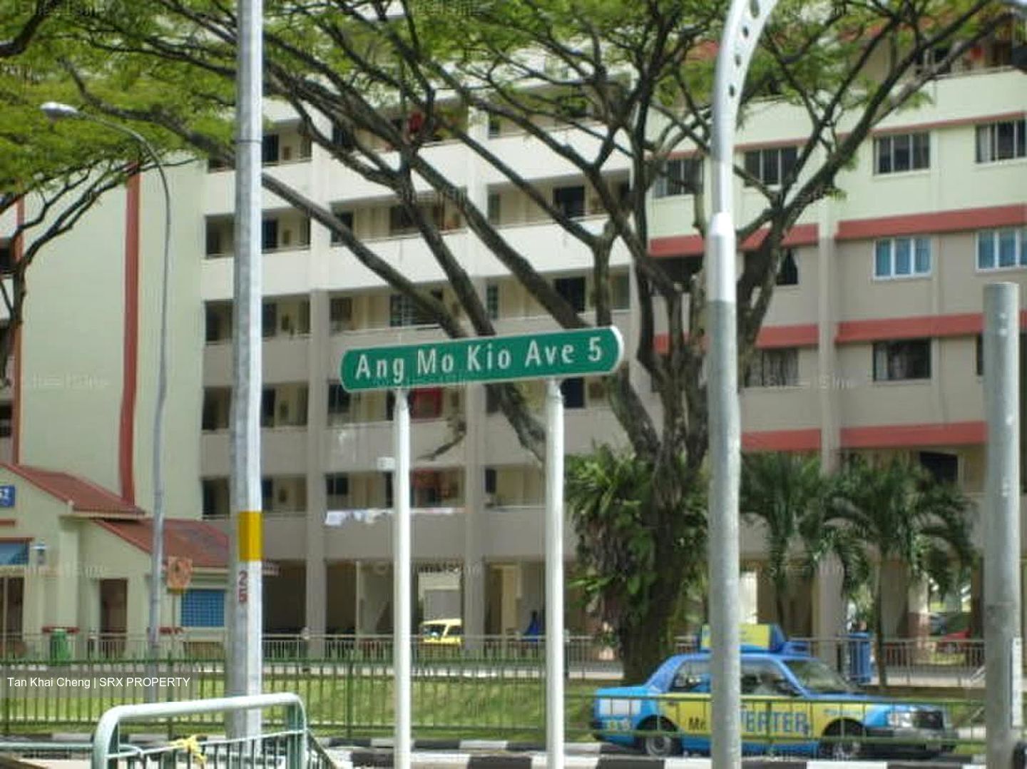 Yio Chu Kang Green (D20), Shop House #568679091